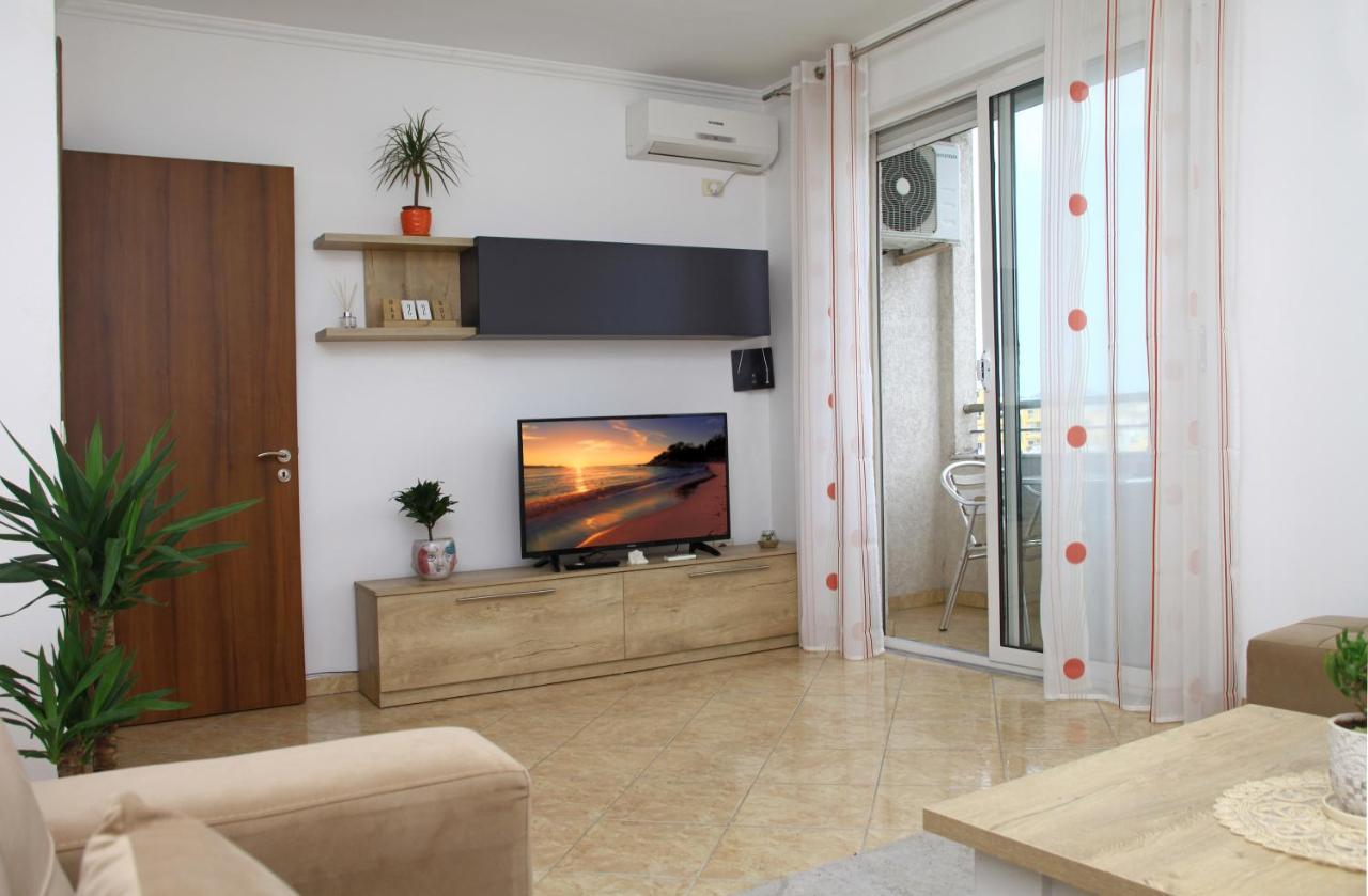 Beautiful Apartment At Port Side! Durrës Dış mekan fotoğraf