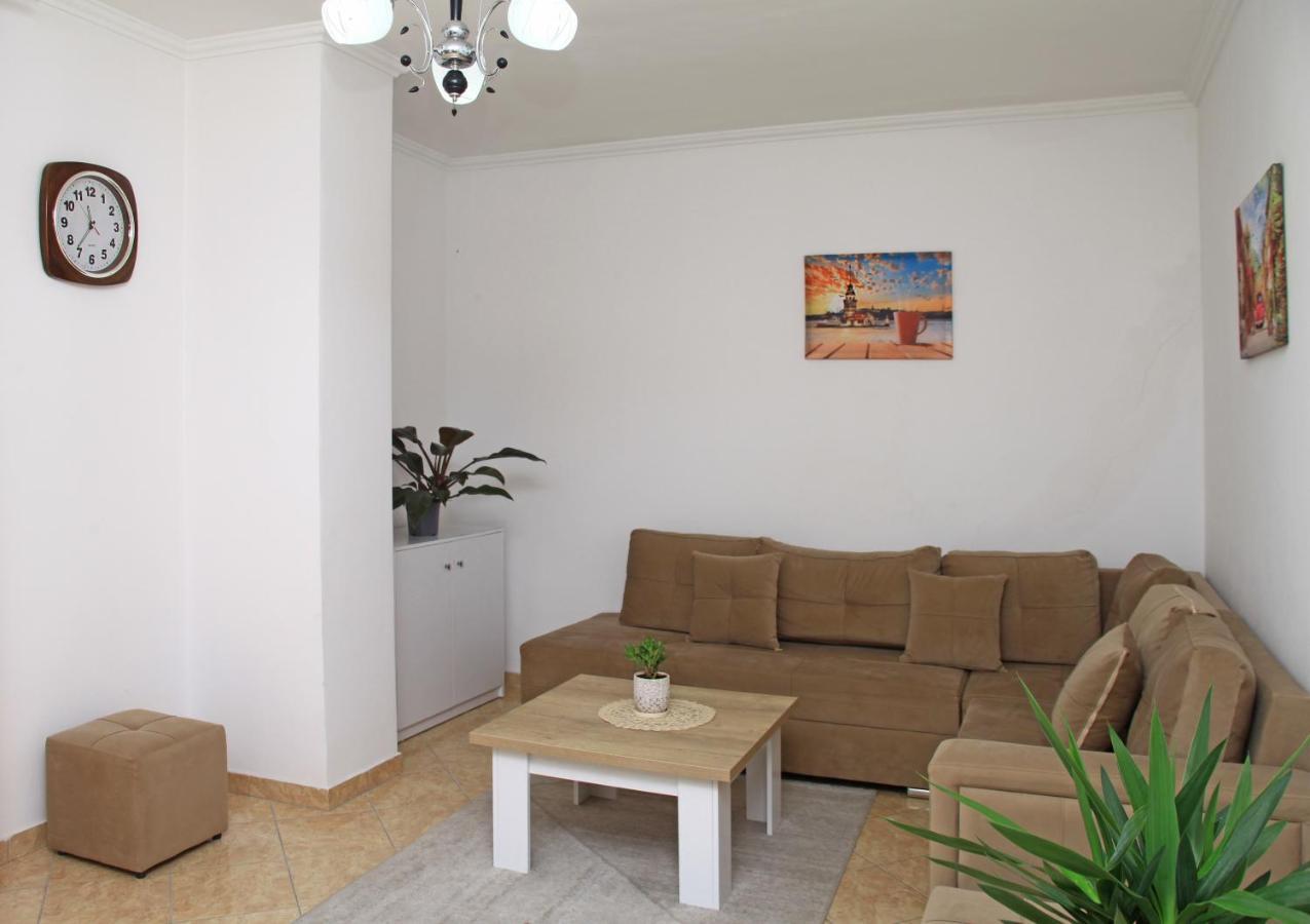 Beautiful Apartment At Port Side! Durrës Dış mekan fotoğraf