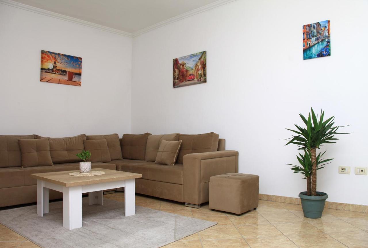 Beautiful Apartment At Port Side! Durrës Dış mekan fotoğraf