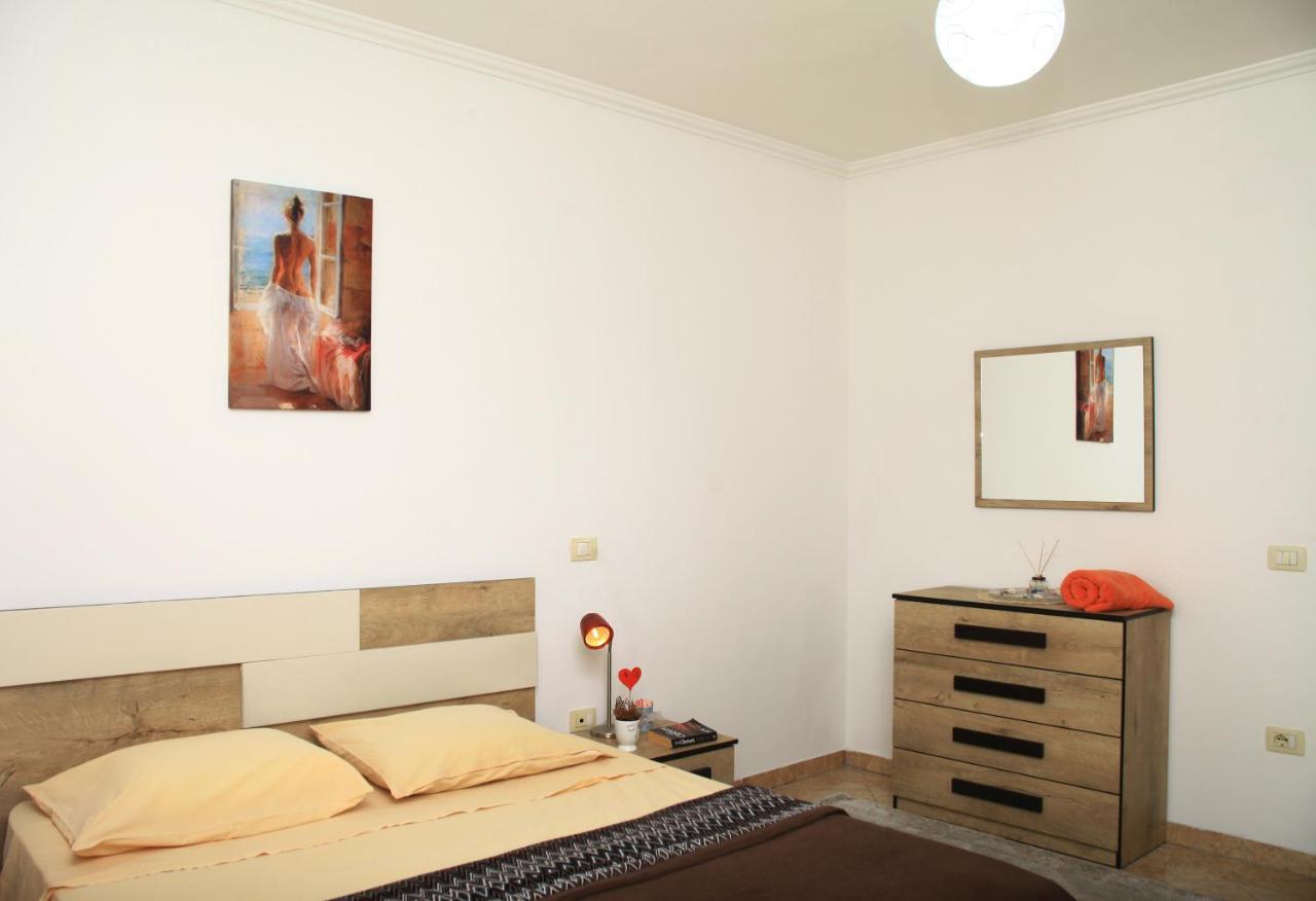 Beautiful Apartment At Port Side! Durrës Dış mekan fotoğraf