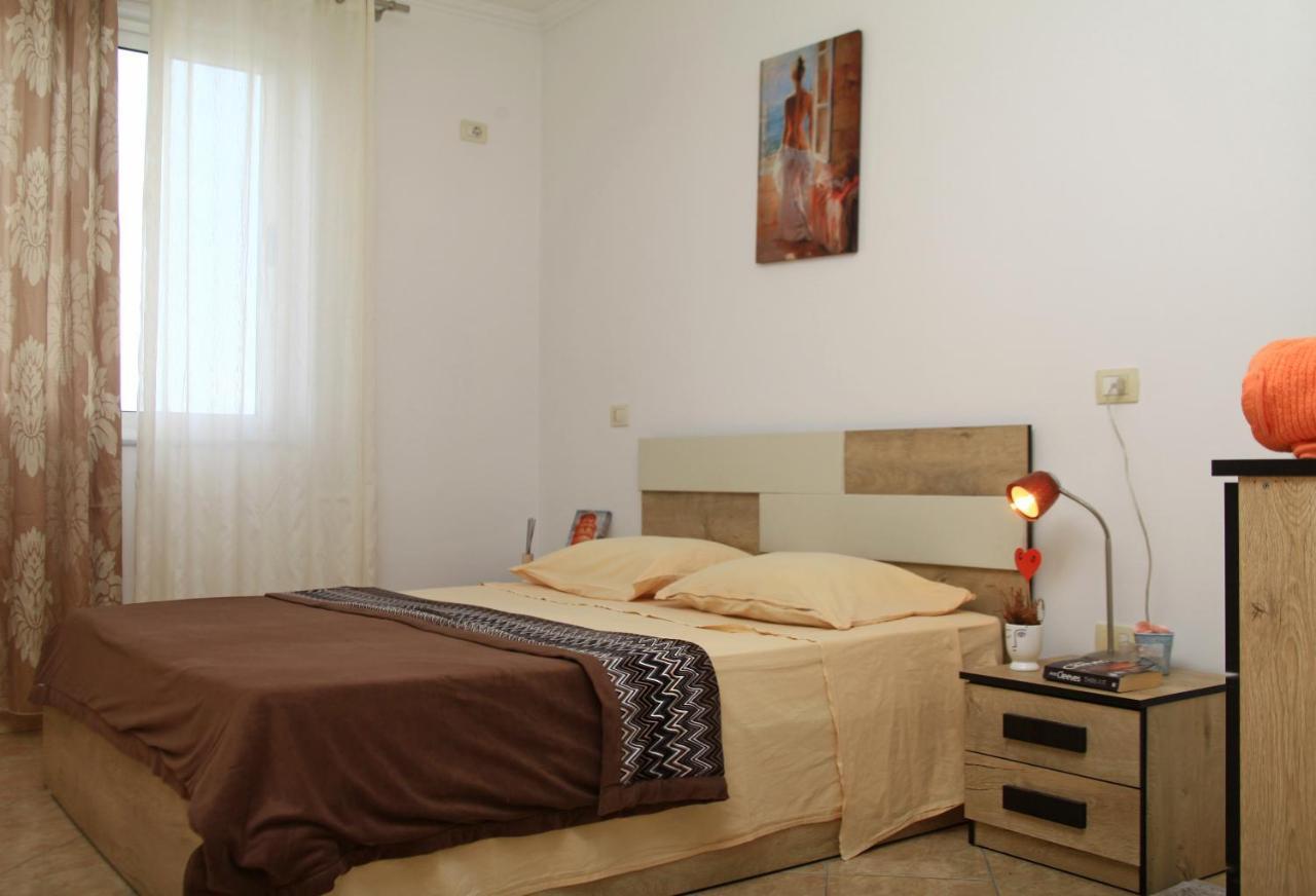 Beautiful Apartment At Port Side! Durrës Dış mekan fotoğraf